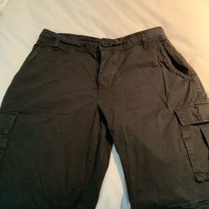 James Perse Men’s Cargo Shorts Frayed Hem Style Size 2
